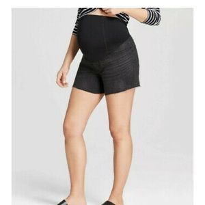 Black cut off maternity shorts